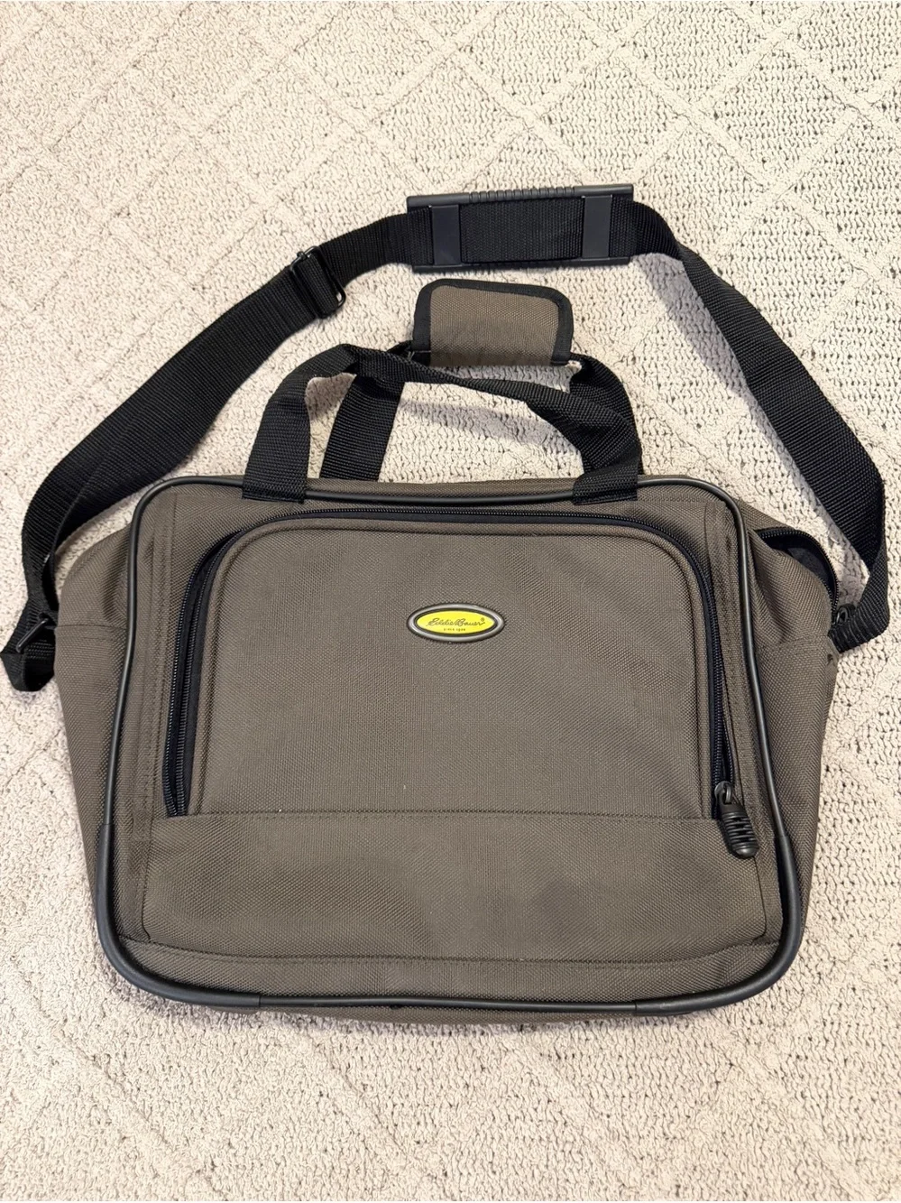Eddie Bauer Brown Laptop Briefcase Messenger Bag Shoulder Strap 17”